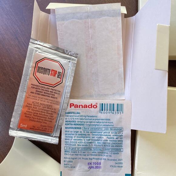 ROVOS RAIL Toiletries Lot PRIDE OF AFRICA Medicare Vanity Femcare Shower Cap - Picture 4 of 7